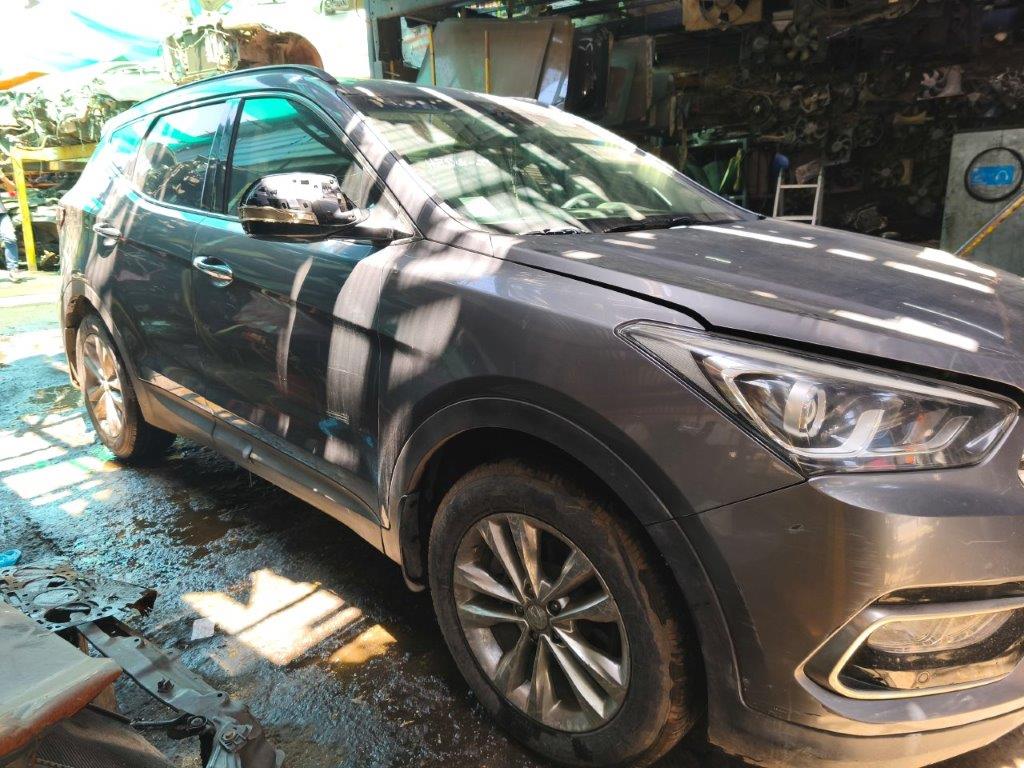  Hyundai SANTA FE 2013    EN DESARME